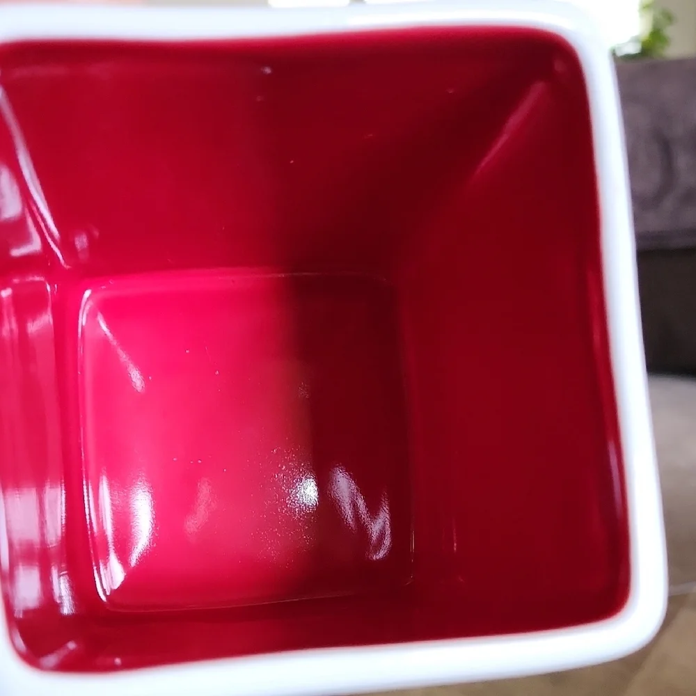 Rae Dunn White and Red Pencil Holder